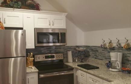 Cozy Lakeside Cottage - Foto 5