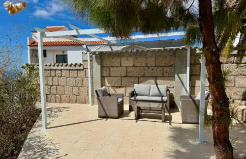 Villa Casa Lilo, en jardin grande,con una gran piscina, con pérgola y barbacoa - Foto 59