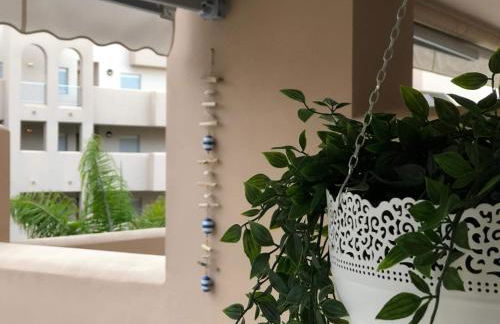 Top Rated Apartment Huge Sunny Terrace Heated Pool Parking Wifi - Foto 45