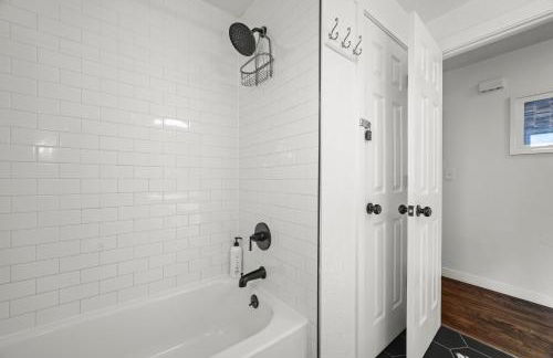 The Denver Den Game Room Foosball - Foto 48