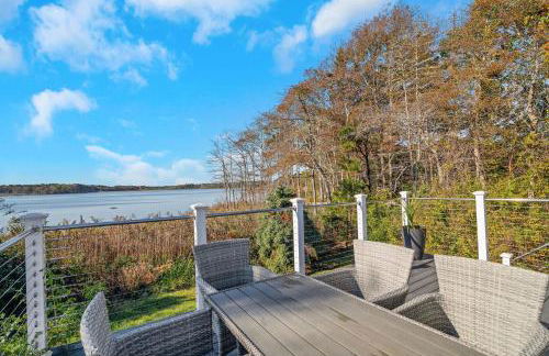 Spectacular waterfront house - Foto 16