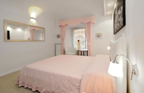 Ludovisi Barberini Grand Apartment - Photo 15