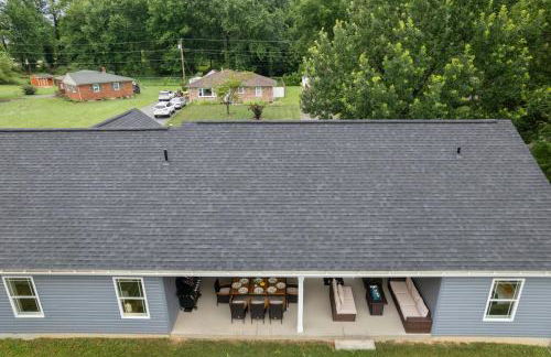 Edgewood - Work Friendly & Near Downtown - Foto 28