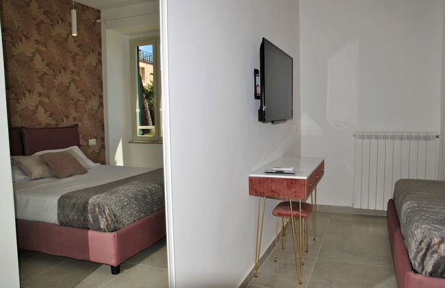 Sea Breeze Seafront Flat - Photo 9