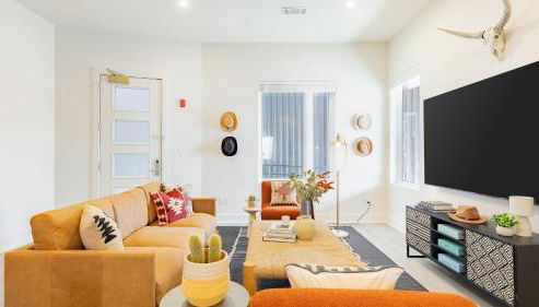 Sleeps 28 2 Units Near DT Nashville Outrider by AvantStay - Foto 3, Other