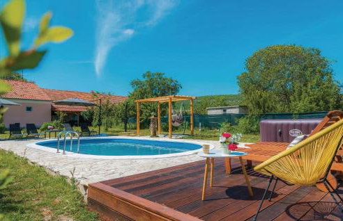 Lovely Home In Unesic - Foto 8