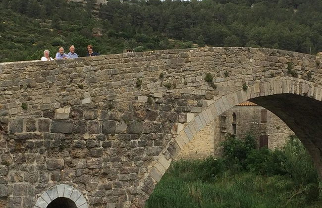 Tour di un giorno al villaggio di Lagrasse e all'Abbazia di Fontfroide. Tour privato da Carcassonne. - Foto 5