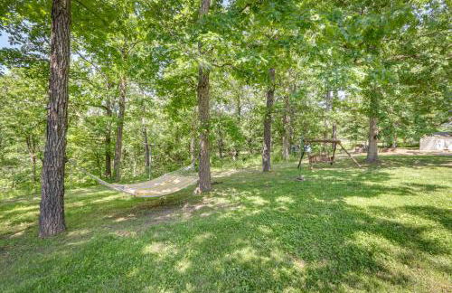 Spacious Family Home Near Lake of the Ozarks! - Foto 39