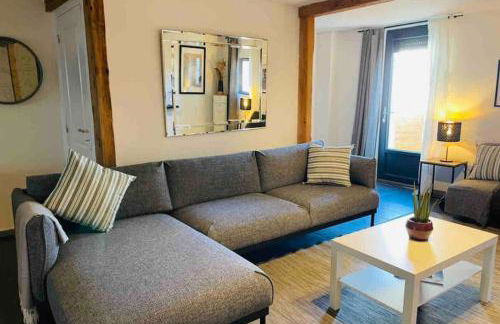 Elegant and Charming Townhouse with roof terrace - Foto 10