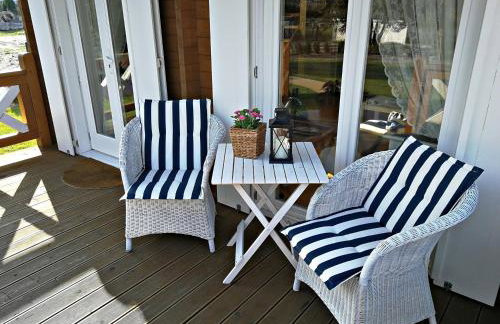 Drewniany domek nad Miedwiem - Foto 58