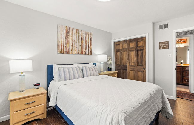 Fort Marcy Hotel Suites by All Seasons Resort Lodging - Foto 10