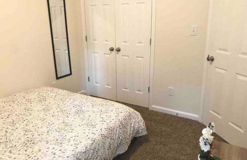 * Posh Place * King Bed * Long Term Stays * - Foto 14