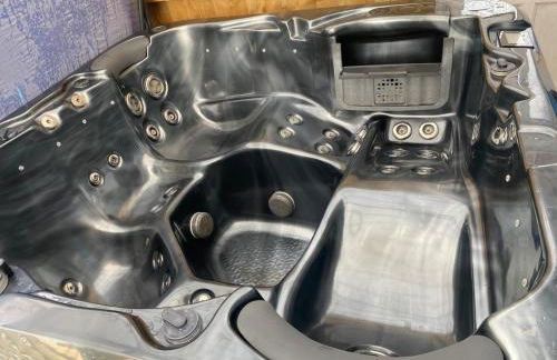 Synod Farm Cottage, 5 Person Hot Tub, Pets Welcome - Photo 8