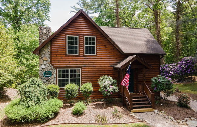 Tree Top Lodge - Gorgeous Lake Cabin With Hot Tub & Magnificent Views Of Forests And Mountains! 3 Bedroom Cabin by Redawning - Foto 53