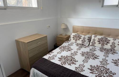 Apto con piscina y barbacoa - Foto 56