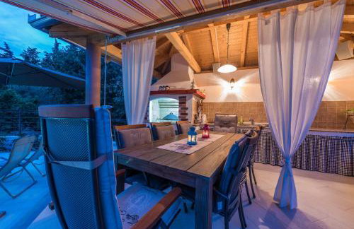 Apartments Jelavić - Photo 2