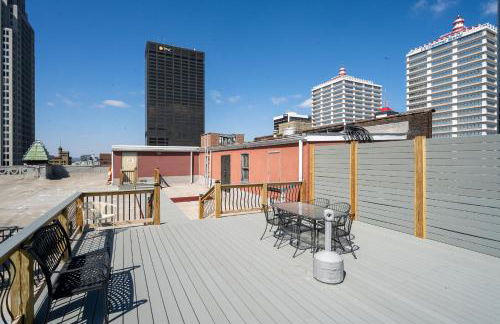 Top Floor Penthouse at the Historic Levy Building - Foto 51