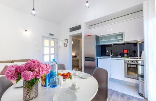 Minto & Slava Apartments - Photo 4