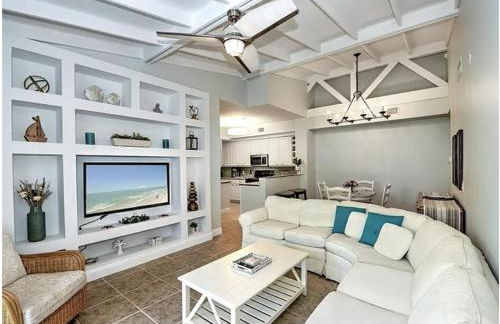 Reserve Getaway this Fall Naples FL - Foto 5