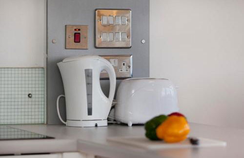 Lace Market Apartments - City Centre - 4 Beds Apartment with 2 Bathrooms and full Kitchen in George Street - close to Victoria Centre Shopping Centre - Parking for Cars & Vans from Five Pounds a Day - Sunday 1pm Check-out - Foto 29