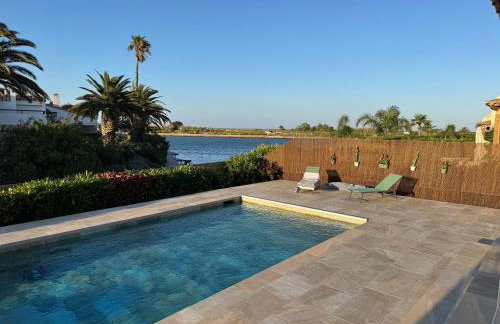 Villa Moana Lagune 4 chambres, 4 salles de bain, piscine privative chauffée à 30 degrés toute l année, balnéo, terrain de pétanque privé, ping-pong - Foto 2