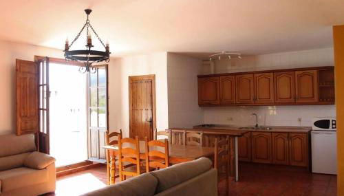 El Rincón de Muñoz - Alojamientos Rurales con Chimenea, Piscina y Terraza con vistas a la Alpujarra - Foto 2