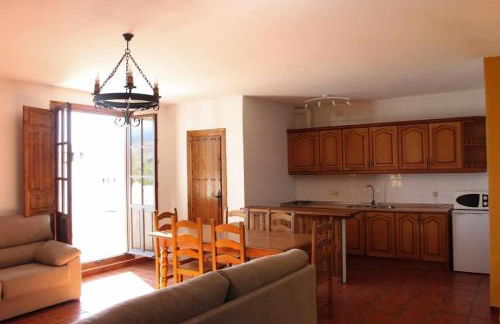 El Rincón de Muñoz - Alojamientos Rurales con Chimenea, Piscina y Terraza con vistas a la Alpujarra - Foto 2