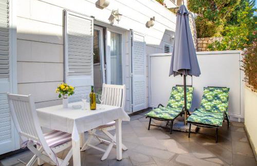 55 & 54 Stairs Apartments - Photo 94