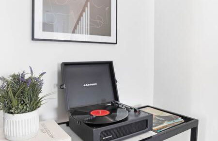 The Hadley House - Cozy Porch & Fenced in Backyard - Foto 43