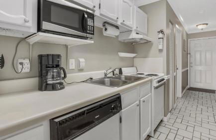 Sweet Retreat by Sand Seeker Vacations - Photo 58