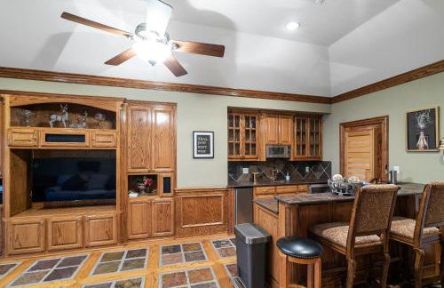 Luxury 5 Acre Private Estate on Lake Ray Roberts - Foto 28