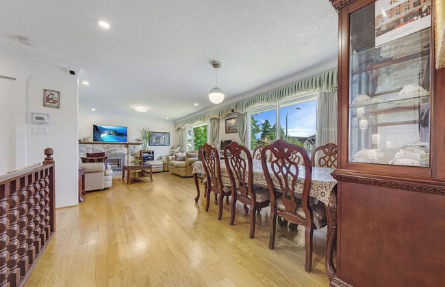 Quite House near Vancouver Airport - Photo 33