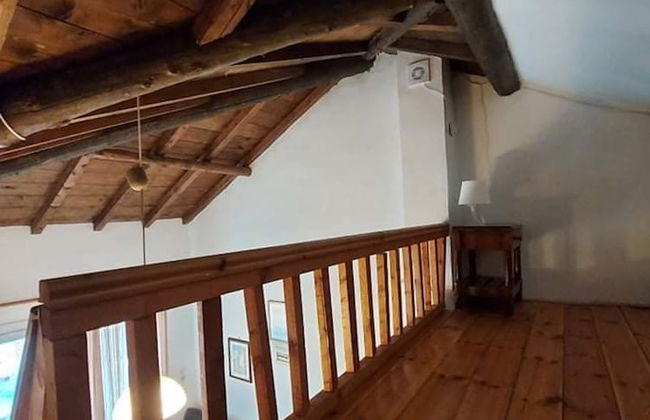 Beautiful House Located on a Hill in Samos Island, 400 m From an Organized Beach - Photo 5