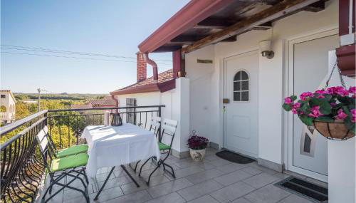 One-Bedroom Apartment In Musalez - Foto 1