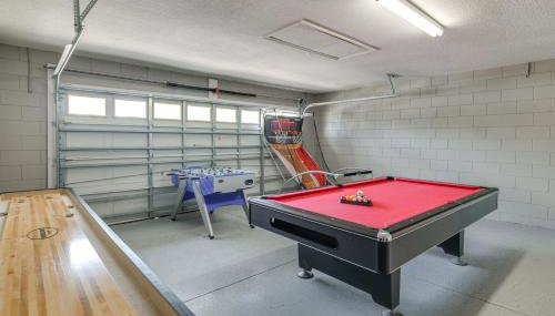 Private Pool and Hot Tub Modern Davenport Home! - Foto 2