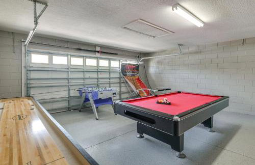 Private Pool and Hot Tub Modern Davenport Home! - Foto 2