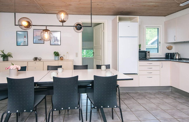 8 Person Holiday Home in Orsted - Foto 22