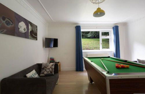 Spacious bungalow with estuary views near Llansteffan - Photo 22
