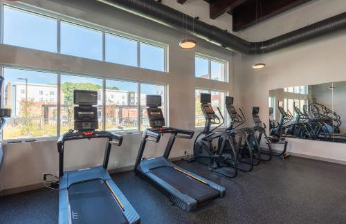 H4N Furnished Apartments at Ellipse Urban in Hampton VA - Photo 22