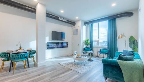 Emerald Escape, Free Parking, 2 Bath, Sleeps 8 Near American Dream and The Airport, King Bed and 2 Queen Beds, Washer and Dryer - Foto 2