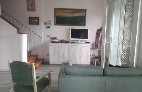 Villa Su 3 Piani Con Giardino - Foto 23