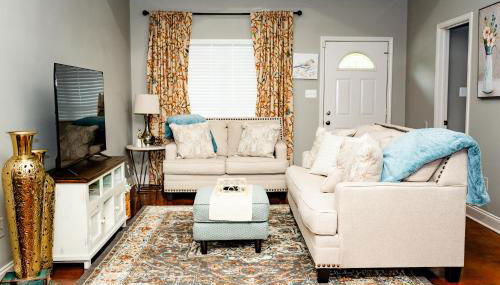 Hometown Hideaway King Ste 6 mi to Sports Complex - Foto 1