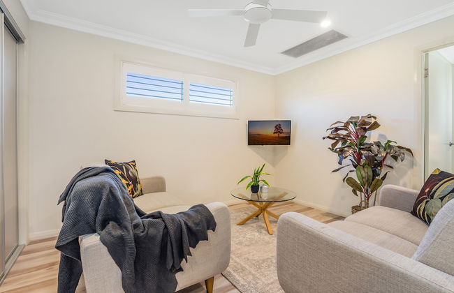 Newcastle Short Stay Apartments - Adamstown Townhouses - Photo 14