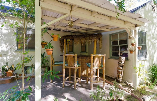 Hollywood Hills Canyon Breezes - Photo 28