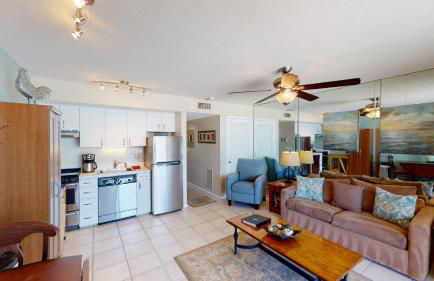 Beachfront Living at the Apollo I On-Site Sunset Grille Tiki/Restaurant - Foto 11