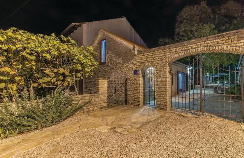 Two-Bedroom Holiday Home In Pridraga - Foto 14