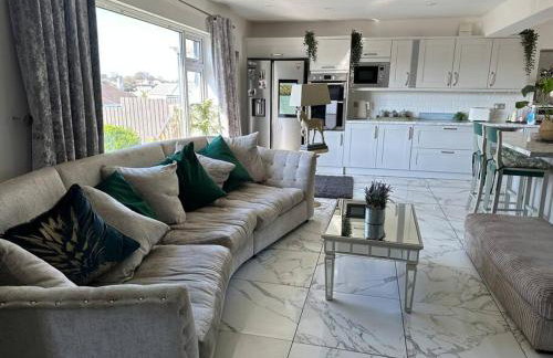 Detached Bungalow Private Hot Tub With Log Burner - Foto 24