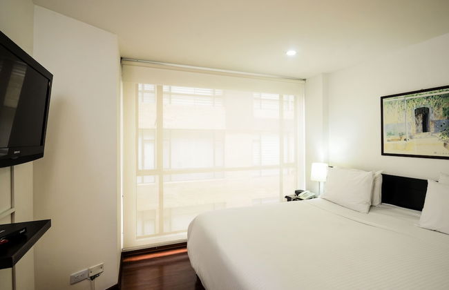 Travelers Suites Edificio Fontana Plaza - Photo 4