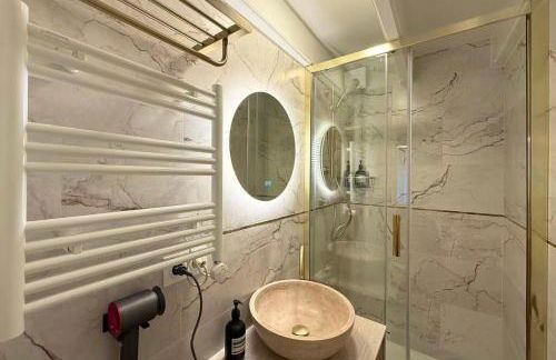 Architect Renovated Family Duplex 4 bedrooms Opéra Lafayette 9p CCTV in Common Areas - Foto 18