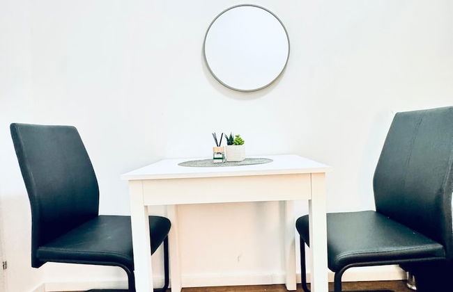 Affordable 5BR Apt Near Atzgersdorf - Foto 14